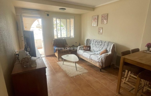 Herverkoop - Villa - Torrevieja - Aguas nuevas