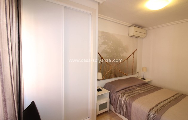 Wiederverkauf - Wohnung - Torrevieja - Center