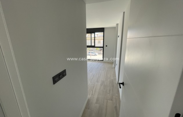 Resale - Apartment / flat - Pilar de la Horadada - Costa Blanca