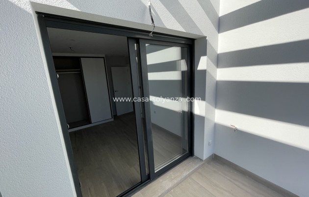 Resale - Apartment / flat - Pilar de la Horadada - Costa Blanca