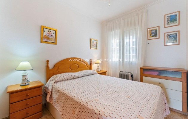 Reventa - Apartamento / piso - Orihuela Costa - Campoamor
