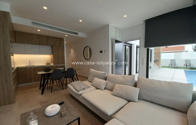 Resale - Villa - Pilar de la Horadada - Costa Blanca