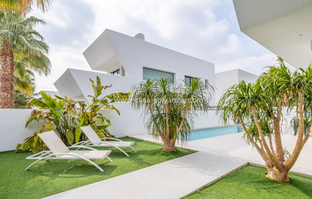 Resale - Villa - Ciudad Quesada