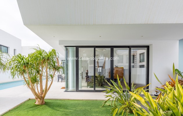 Resale - Villa - Ciudad Quesada
