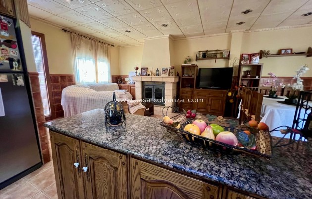 Revente - Maison de ville - Pinoso - Inland