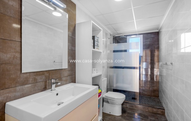 Revente - Villa - Orihuela Costa - Costa Blanca