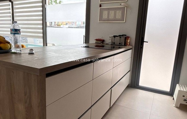 Herverkoop - Villa - San Miguel de Salinas - Urbanizacion Blue Lagoon