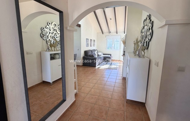 Wiederverkauf - Villa - Alhama