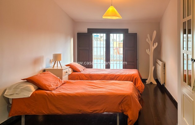 Revente - Villa - Detached - Santa Pola - El Poble Llevanti