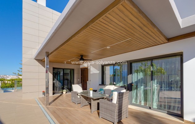 Wiederverkauf - Independent villa - Torrevieja