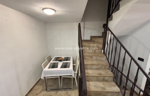 Herverkoop - Herenhuis - Guardamar del Segura - Urbanizaciones