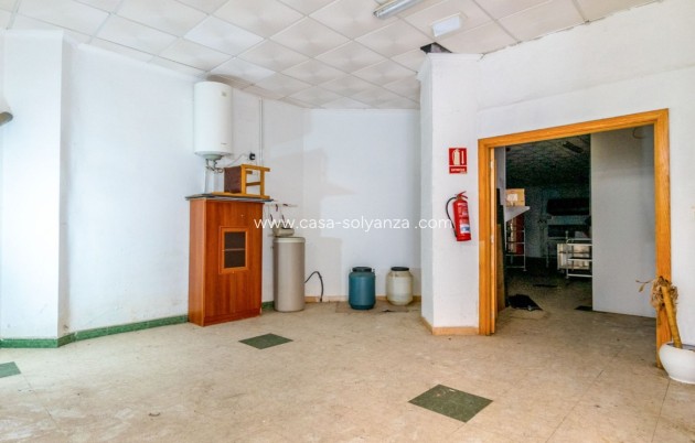 Resale - Commercial - Torrevieja - Costa Blanca
