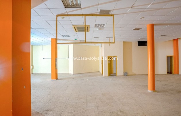 Resale - Commercial - Torrevieja - Costa Blanca