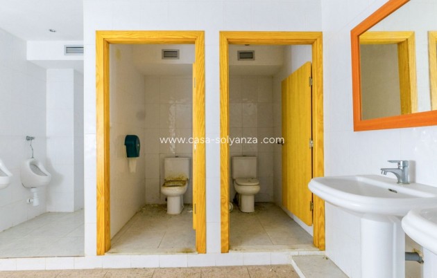 Resale - Commercial - Torrevieja - Costa Blanca