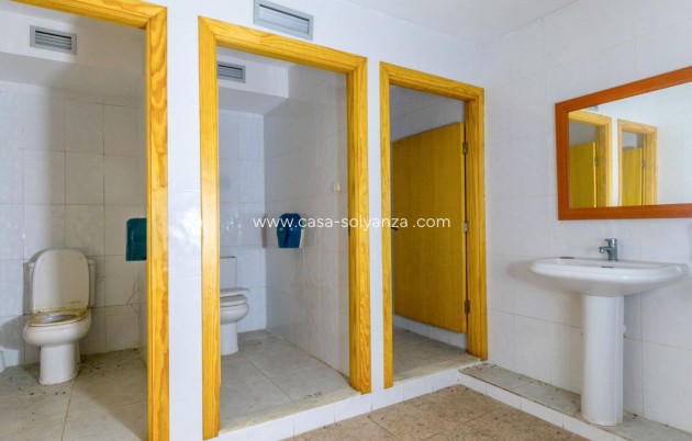 Resale - Commercial - Torrevieja - Costa Blanca