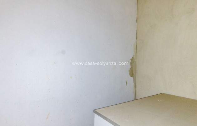 Resale - Commercial - Torrevieja - Costa Blanca