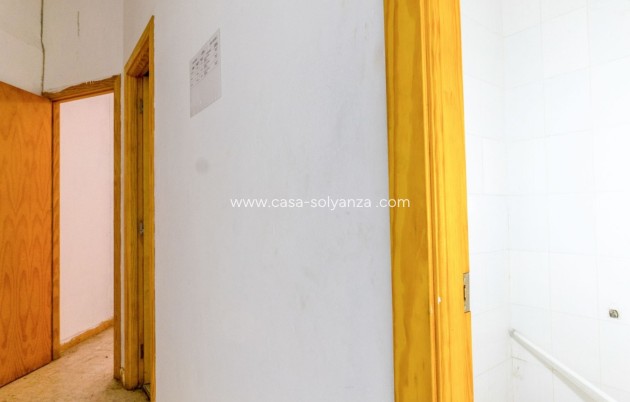 Resale - Commercial - Torrevieja - Costa Blanca