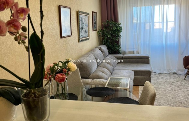 Resale - Apartment / flat - Torrevieja - Aguas nuevas