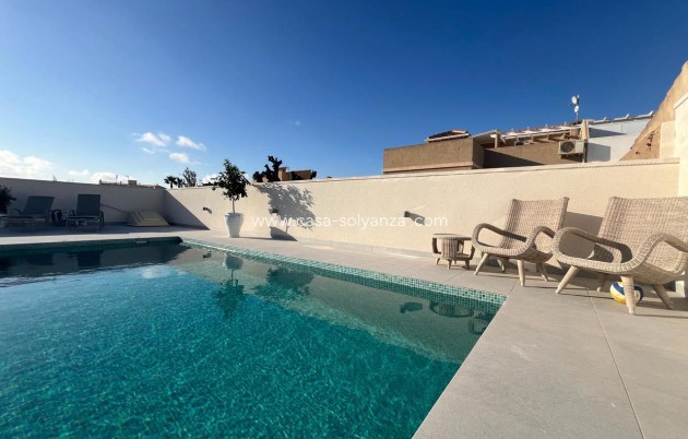 Resale - Villa - La Siesta - Costa Blanca