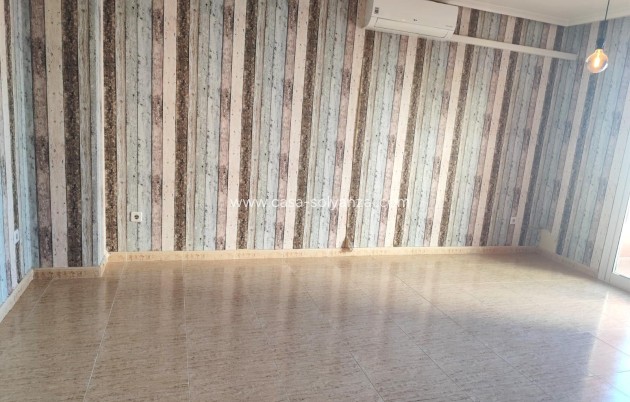 Resale - Apartment / flat - Torrevieja - Center