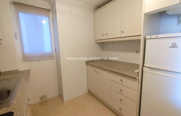 Resale - Apartment / flat - Torrevieja - Center