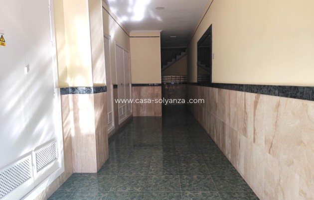 Resale - Apartment / flat - Torrevieja - Center