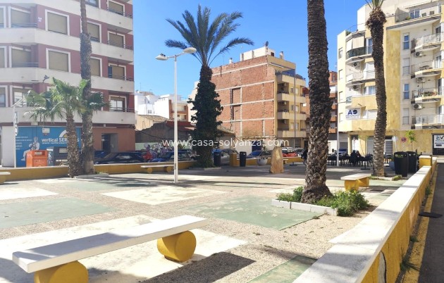 Resale - Apartment / flat - Torrevieja - Center