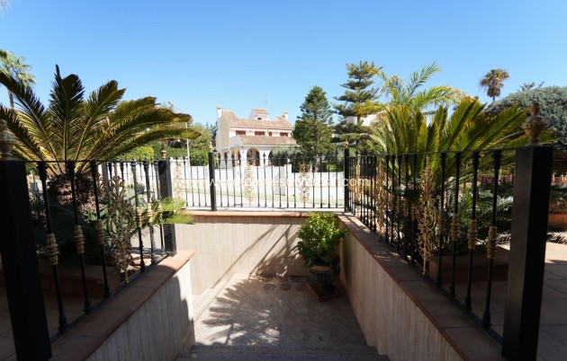 Revente - Villa - Orihuela Costa - Campoamor