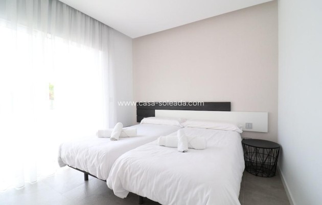 Resale - Villa - Orihuela Costa - Costa Blanca