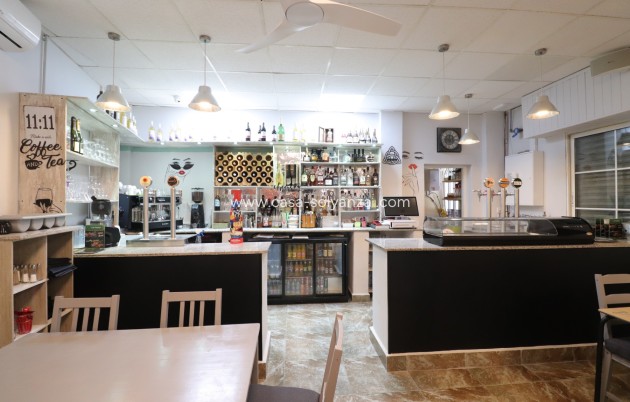 Revente - Commercial - Catral - Catral - Town