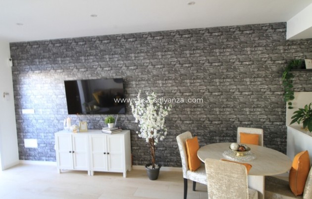 Herverkoop - Herenhuis - Avileses - Costa Calida