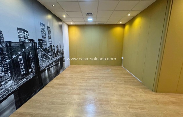 Revente - Commercial - Guardamar del Segura - Costa Blanca