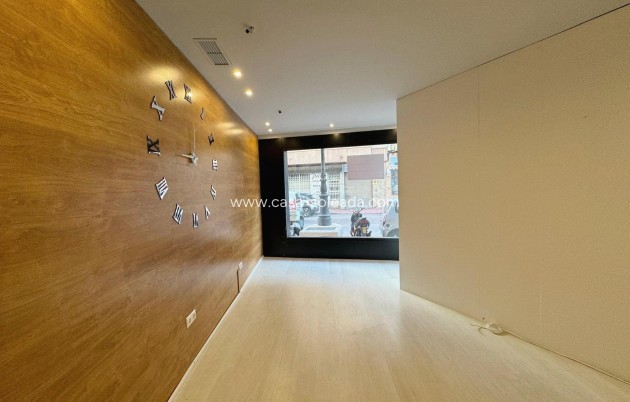 Revente - Commercial - Guardamar del Segura - Costa Blanca
