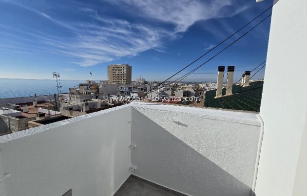 Resale - Apartment / flat - Torrevieja - Playa del Cura