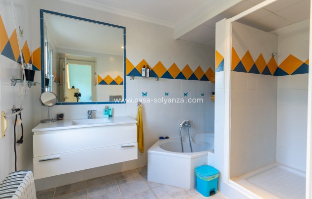 Herverkoop - Villa - Busot - Costa Blanca