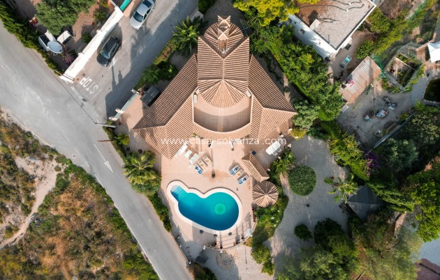 Herverkoop - Villa - Busot - Costa Blanca