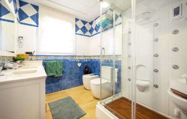 Herverkoop - Villa - San Vicente del Raspeig - Inland