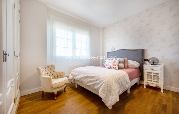 Herverkoop - Villa - San Vicente del Raspeig - Inland