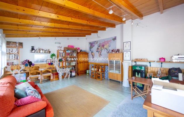 Herverkoop - Villa - San Vicente del Raspeig - Inland