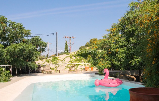 Herverkoop - Villa - San Vicente del Raspeig - Inland