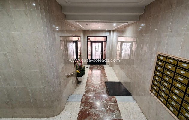 Revente - Appartement - Torrevieja - Playa del Cura