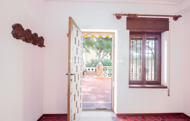 Herverkoop - Villa - El Campello - Costa Blanca