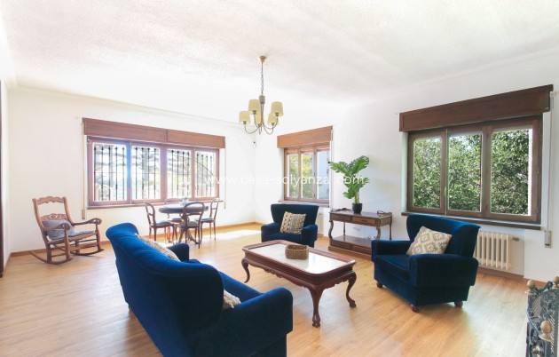 Herverkoop - Villa - El Campello - Costa Blanca