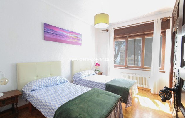 Herverkoop - Villa - El Campello - Costa Blanca