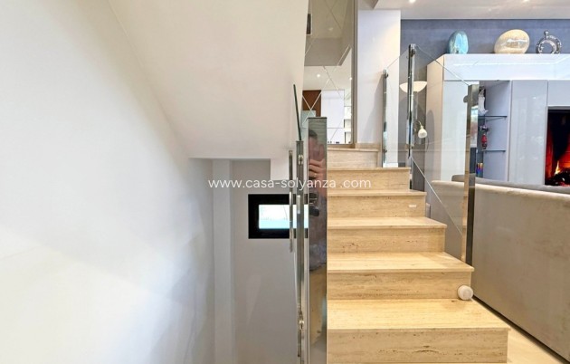 Revente - Villa - Orihuela Costa - Villamartín