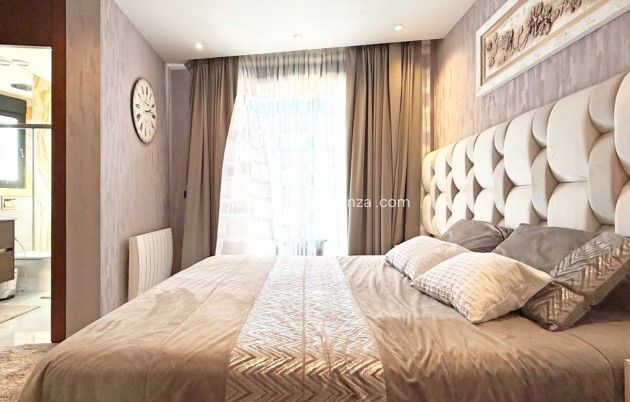 Revente - Villa - Orihuela Costa - Villamartín