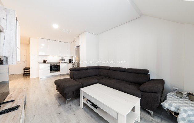 Resale - Apartment / flat - Orihuela Costa - Costa Blanca