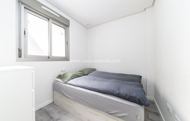 Resale - Apartment / flat - Orihuela Costa - Costa Blanca