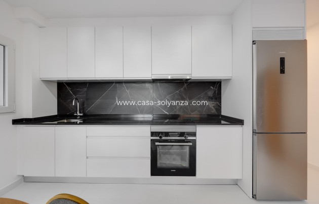 Revente - Appartement - Torrevieja - Acequion