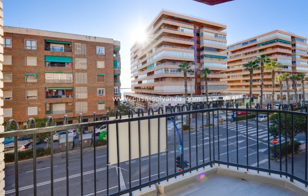 Revente - Appartement - Torrevieja - Acequion